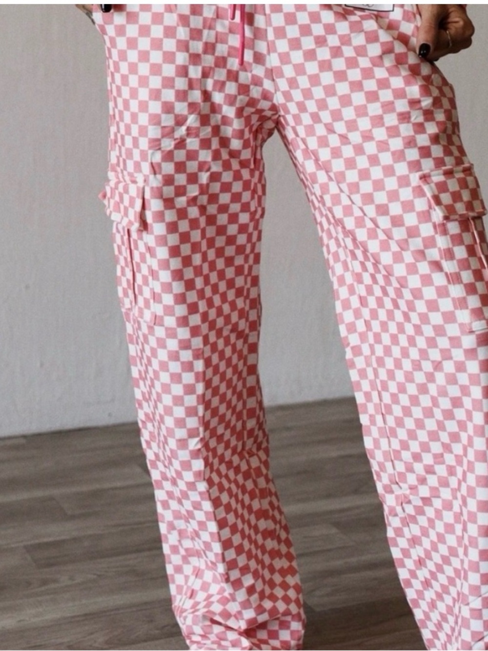 Pink Checker Cargo Wide-Leg Pants - Picture 3 of 7